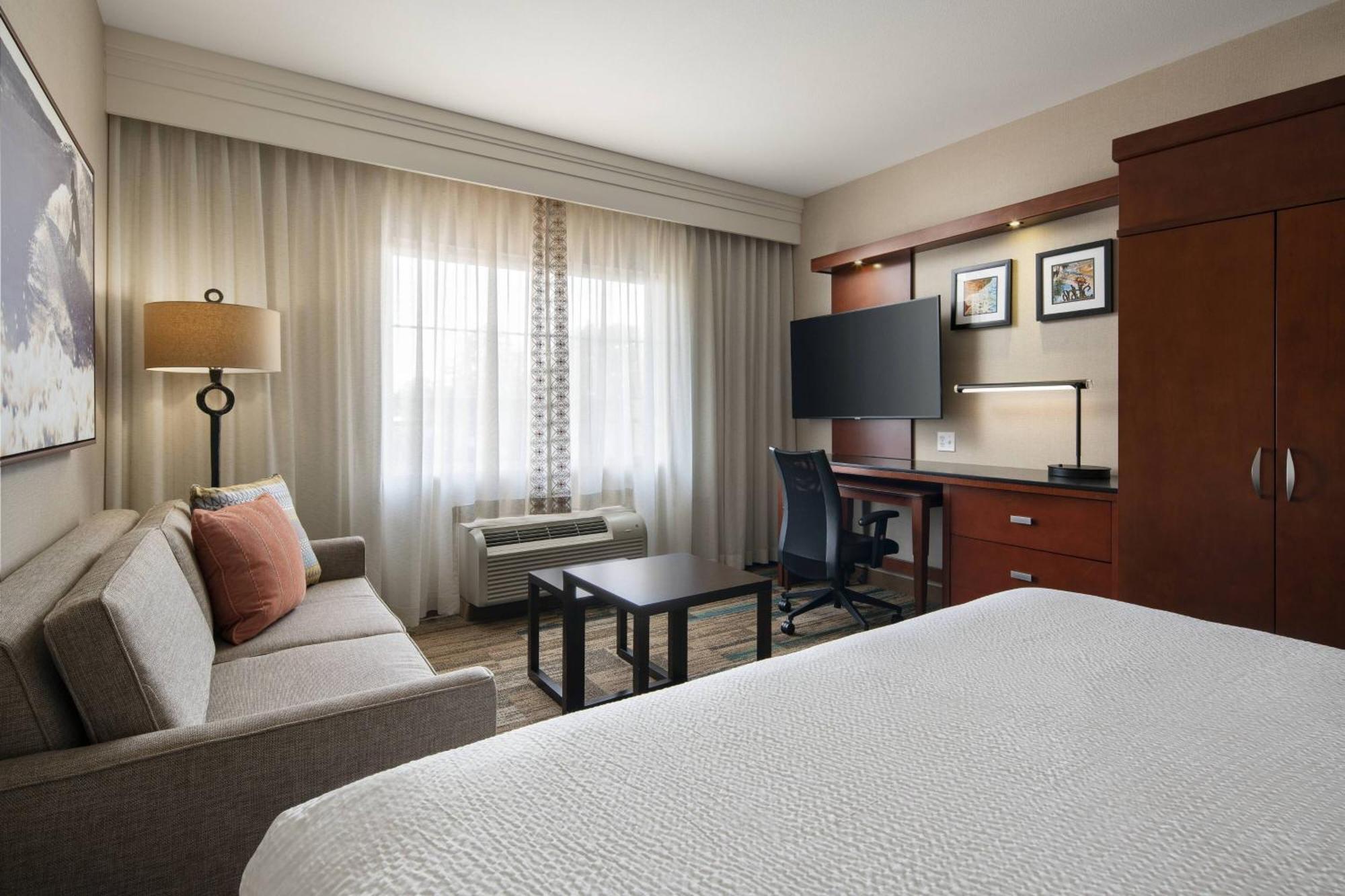 Hotel Courtyard By Marriott Santa Barbara Goleta Zewnętrze zdjęcie