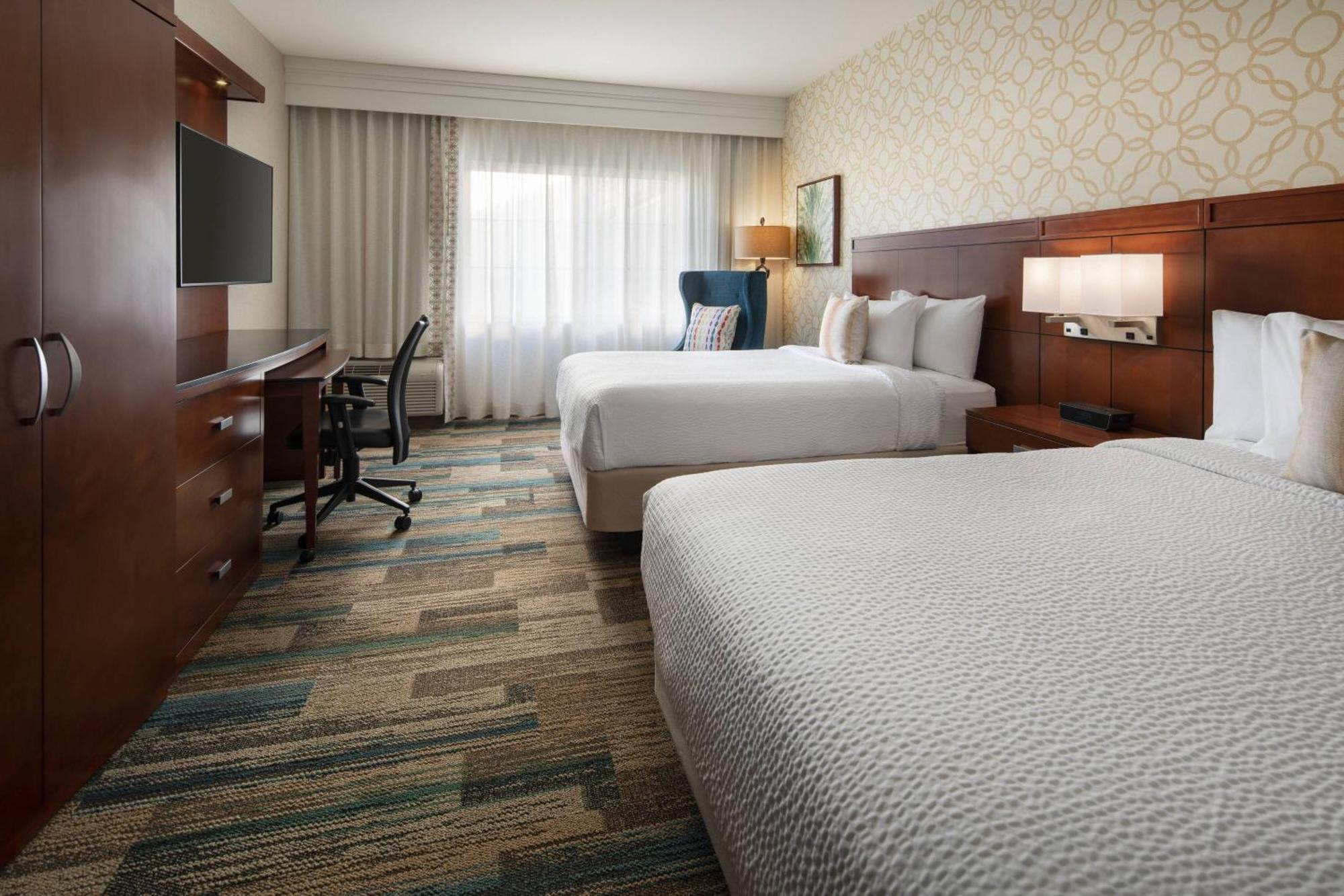 Hotel Courtyard By Marriott Santa Barbara Goleta Zewnętrze zdjęcie