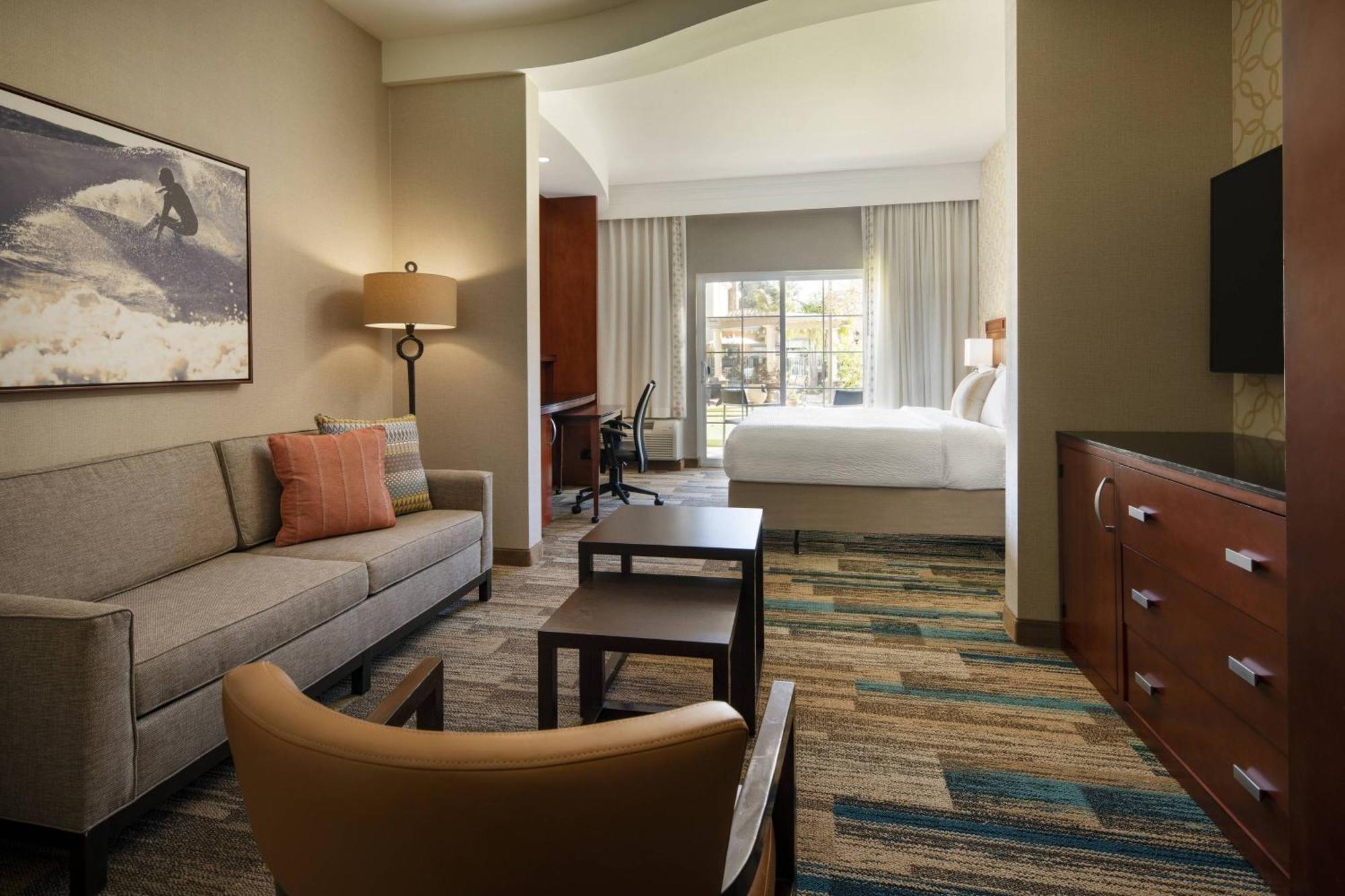 Hotel Courtyard By Marriott Santa Barbara Goleta Zewnętrze zdjęcie